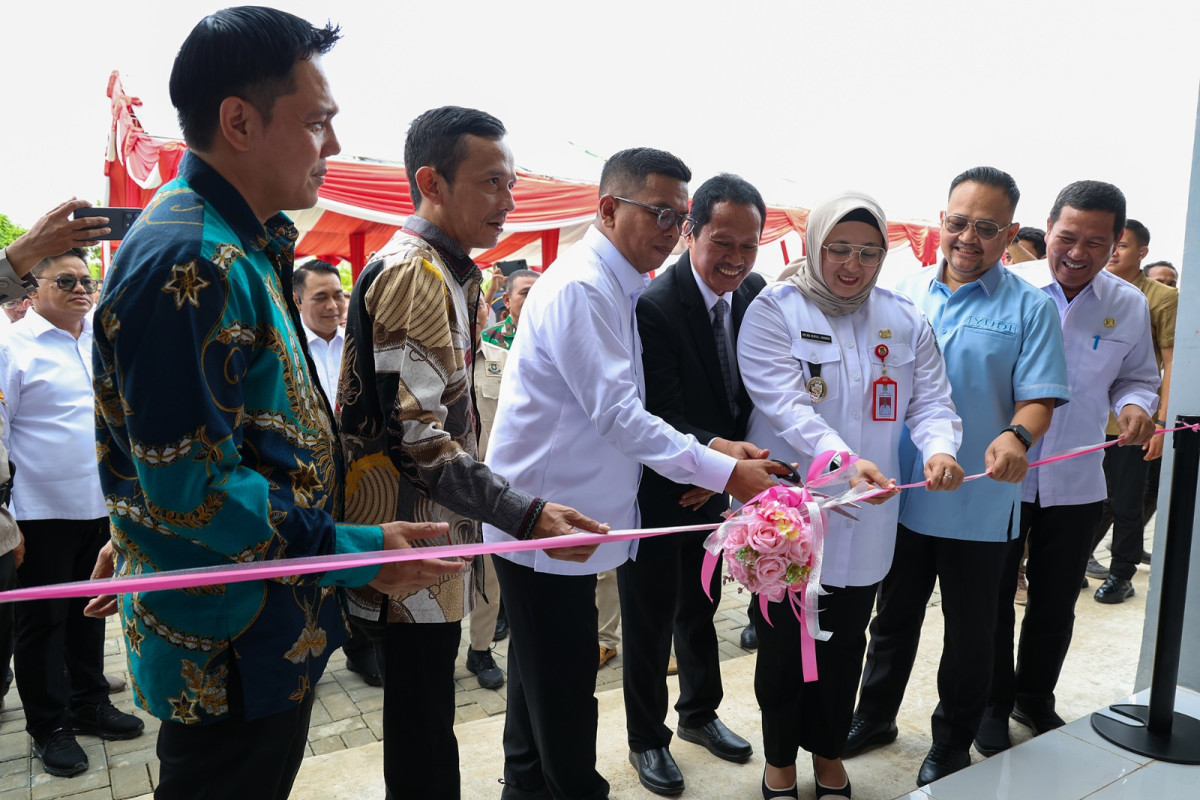 Resmikan SMKN 15 Kabupaten Tangerang, Gubernur Banten Andra Soni : Memperluas Akses Pendidikan Masyarakat