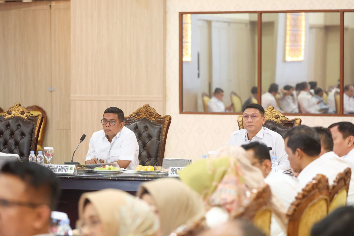 Gelar Rapim, Gubernur Andra Soni Perintahkan OPD Bekerja Lebih Maksimal