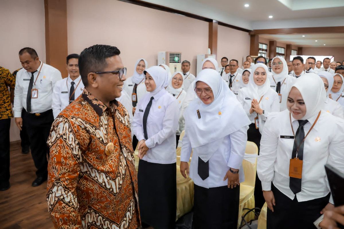 Buka Diklat Kepemimpinan Pengawas, Gubernur Banten Andra Soni Minta Peserta Disiplin, Serius dan Tekun