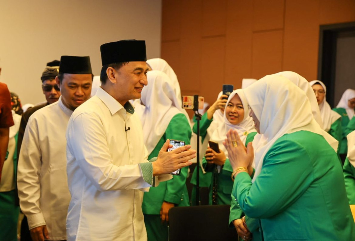 Hadiri Pelantikan PW Fatayat NU, Wagub Banten A Dimyati Natakusumah: Perempuan Harus Melek Teknologi Digital