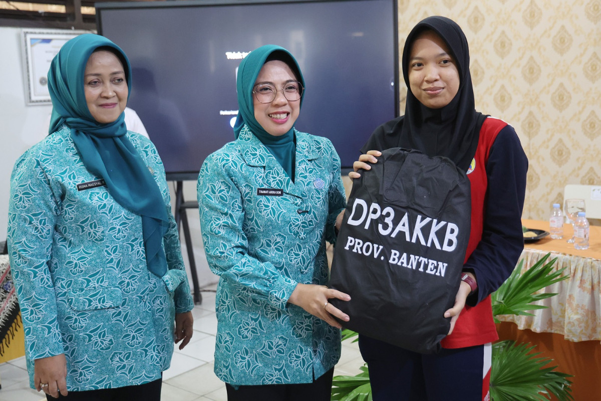 Tinawati Andra Soni Ajarkan Siswa Membiasakan Diri Tidak Menunda Pekerjaan