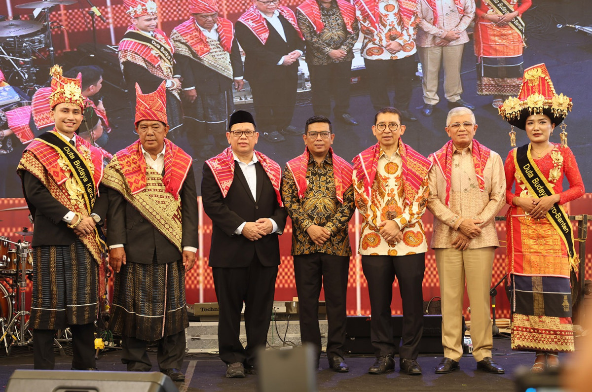 Gubernur Banten Andra Soni Ajak Keluarga Besar Karo Bersinergi Membangun Provinsi Banten