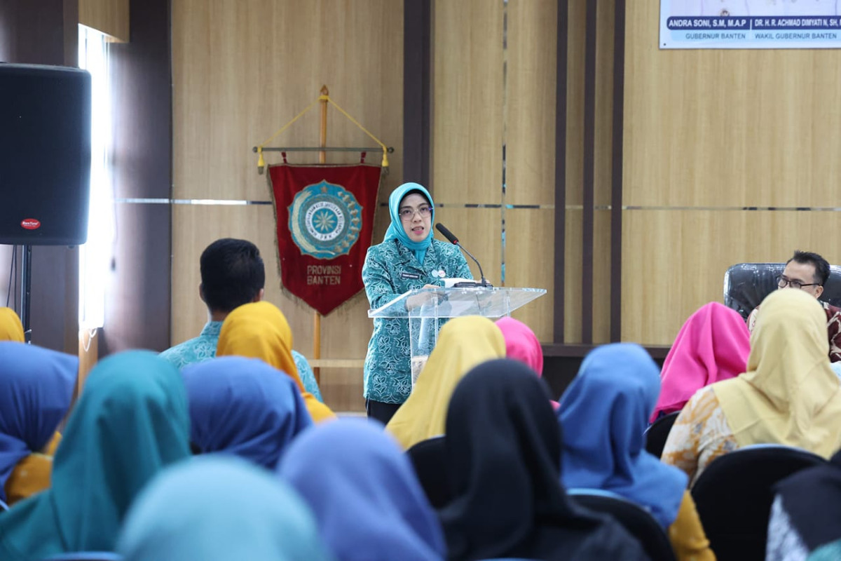 Ketua Tim Pembina Posyandu Provinsi Banten Tinawati Andra Soni Perkuat Kader Posyandu Pada 6 SPM