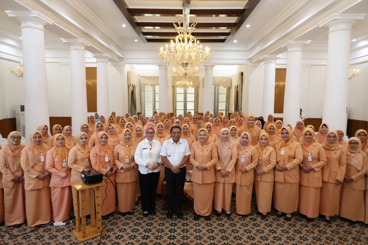 Buka Rakerda DWP Provinsi Banten, Pj Gubernur Al Muktabar Tekankan Pencapaian Indonesia Emas 204