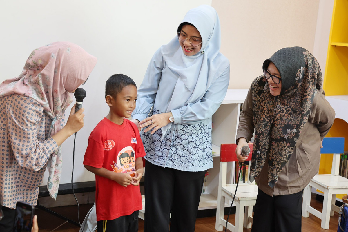 Ketua TP PKK Provinsi Banten Tinawati Andra Soni Ajak Para Orang Tua Kenalkan Literasi Kepada Anak-anaknya