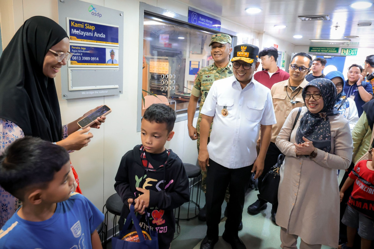 Pastikan Kesiapan Mudik Lebaran 2026, Andra Soni dan Dimyati Cek Pelabuhan Merak