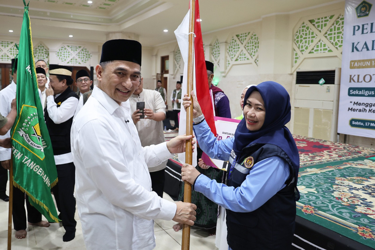 Wakil Gubernur Banten A Dimyati Natakusumah Lepas 376 Jamaah Haji Kabupaten Tangerang Kloter JKG 40