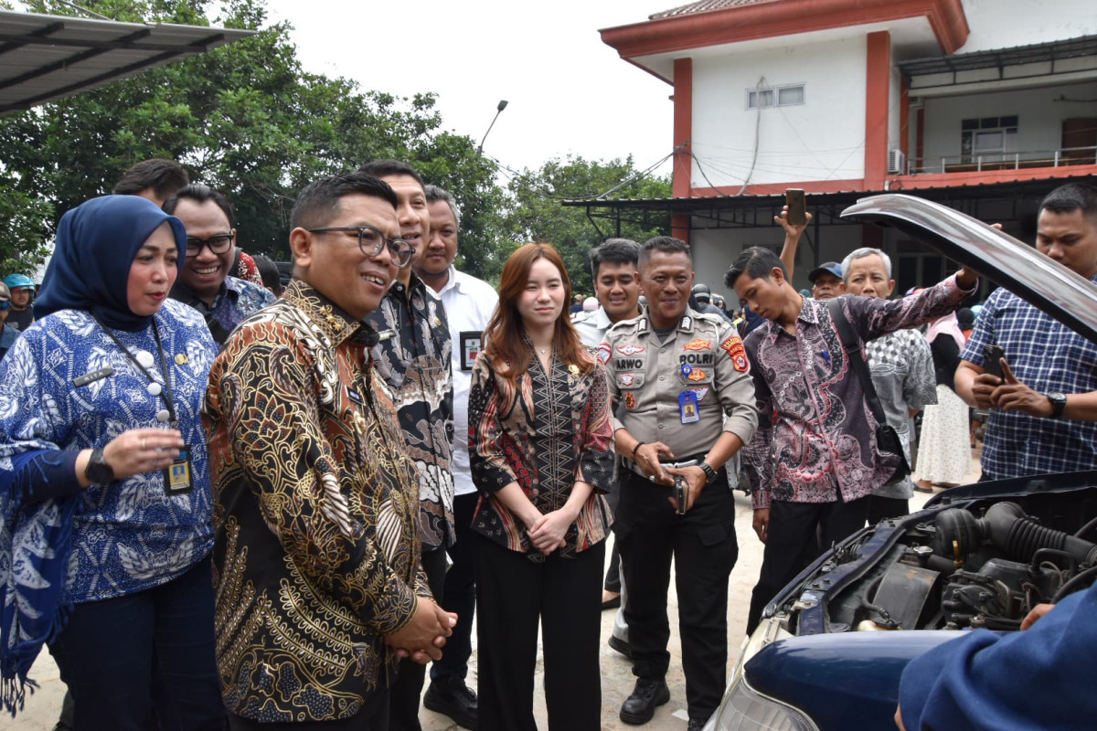 Gubernur Banten Andra Soni Apresiasi Antusiasme Masyarakat Ikuti Program Pembebasan Tunggakan Pajak Kendaraan Bermotor