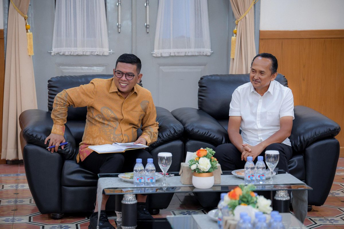 Terima Aliansi Masyarakat Adat Nusantara, Gubernur Banten Andra Soni: Desa Adat Menjadi Contoh Kemandirian Desa