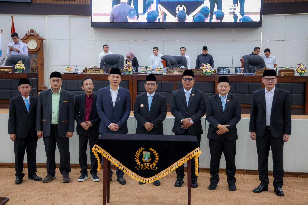 Raperda RPJMD Provinsi Banten Tahun 2025-2029, Gubernur Banten Andra Soni: Untuk Banten Maju