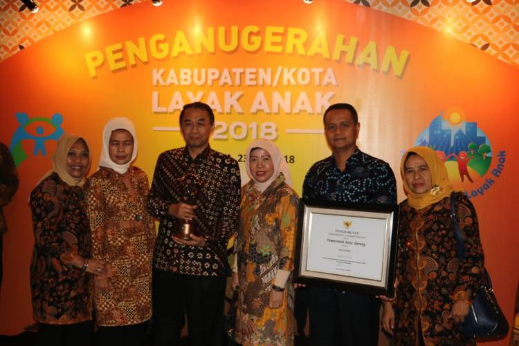 PENGHARGAAN KOTA LAYAK ANAK PRATAMA BAGI KOTA SERANG 