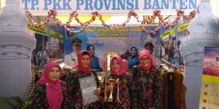 Provinsi Banten Raih Juara Kampung KB Percontohan Tingkat Nasional 2019