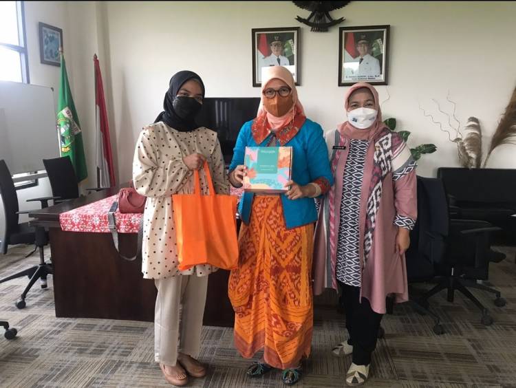 DP3AKKB BANTEN Menerima Kunjungan Wardah Banten