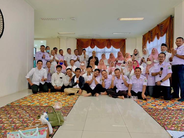 Halal Bihalal Keluarga Besar DP3AKKB Provinsi Banten