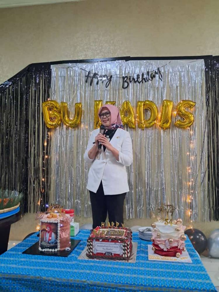 Syukuran Hari Ulang Tahun Kepala Dinas P3AKKB